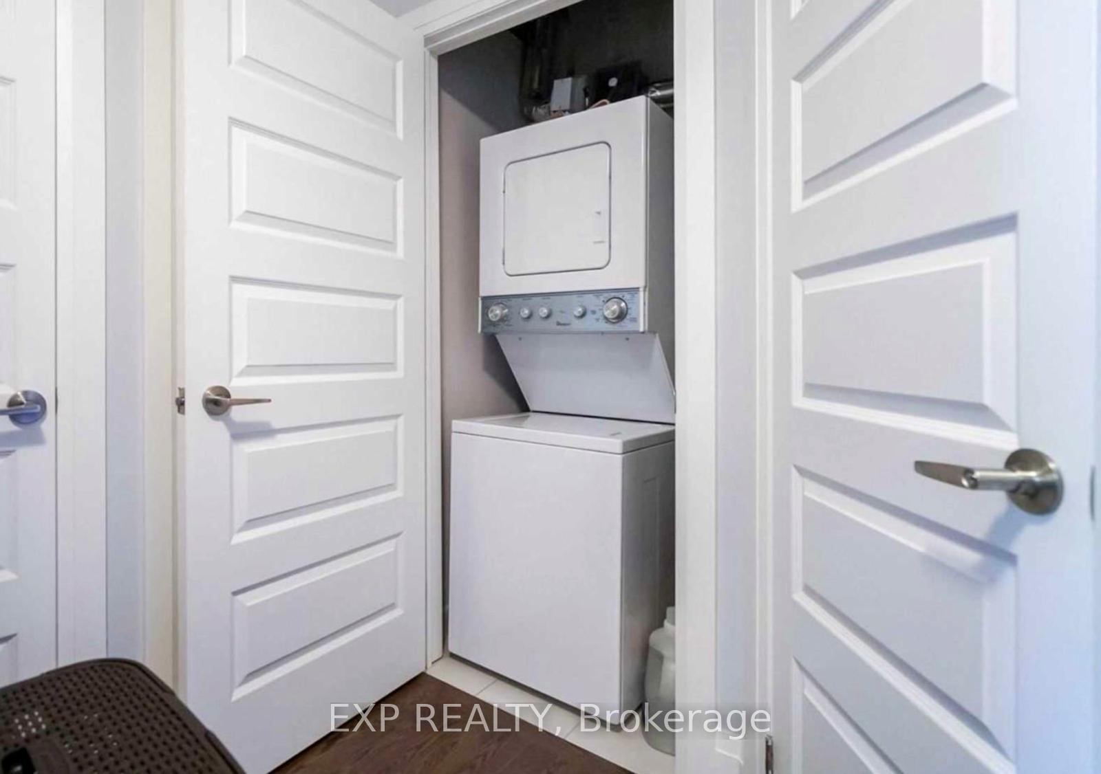 Photo 9 of Unit 39, 15 Eldora Avenue, North York, Newtonbrook West — HOMEH