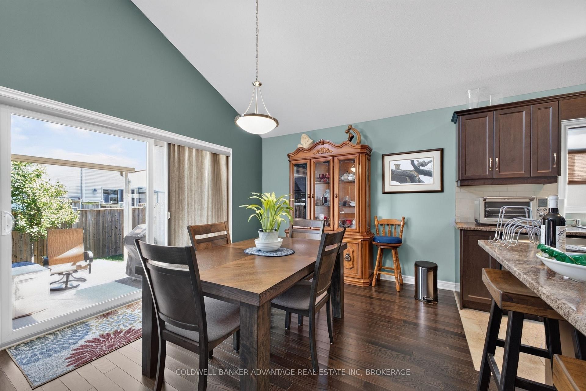 Photo 7 of 211 Classic Avenue, Welland, Lincoln/Crowland — HOMEH