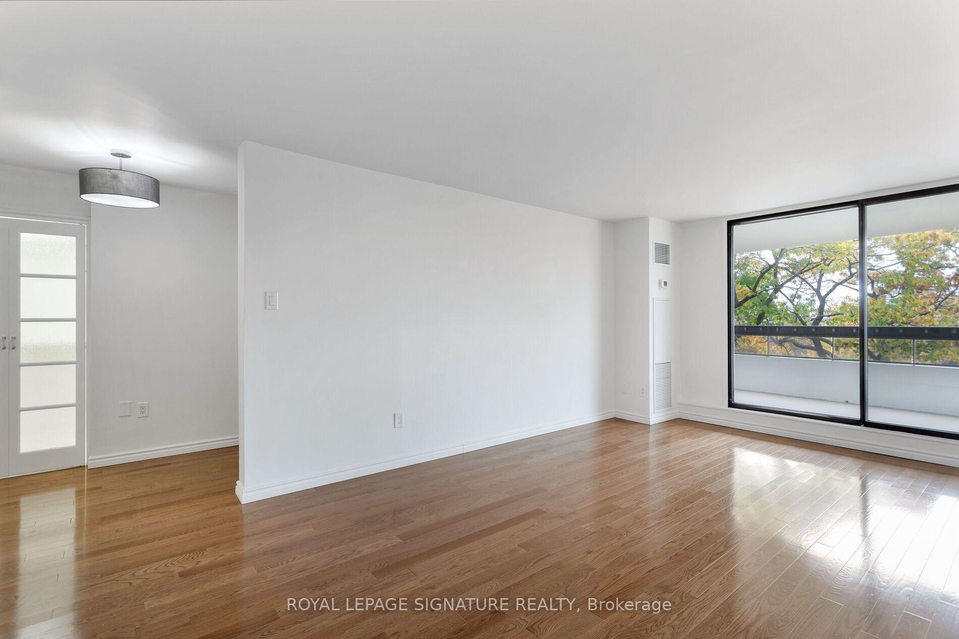 Photo 13 of Unit 608, 80 Quebec Avenue, Toronto, High Park North — HOMEH