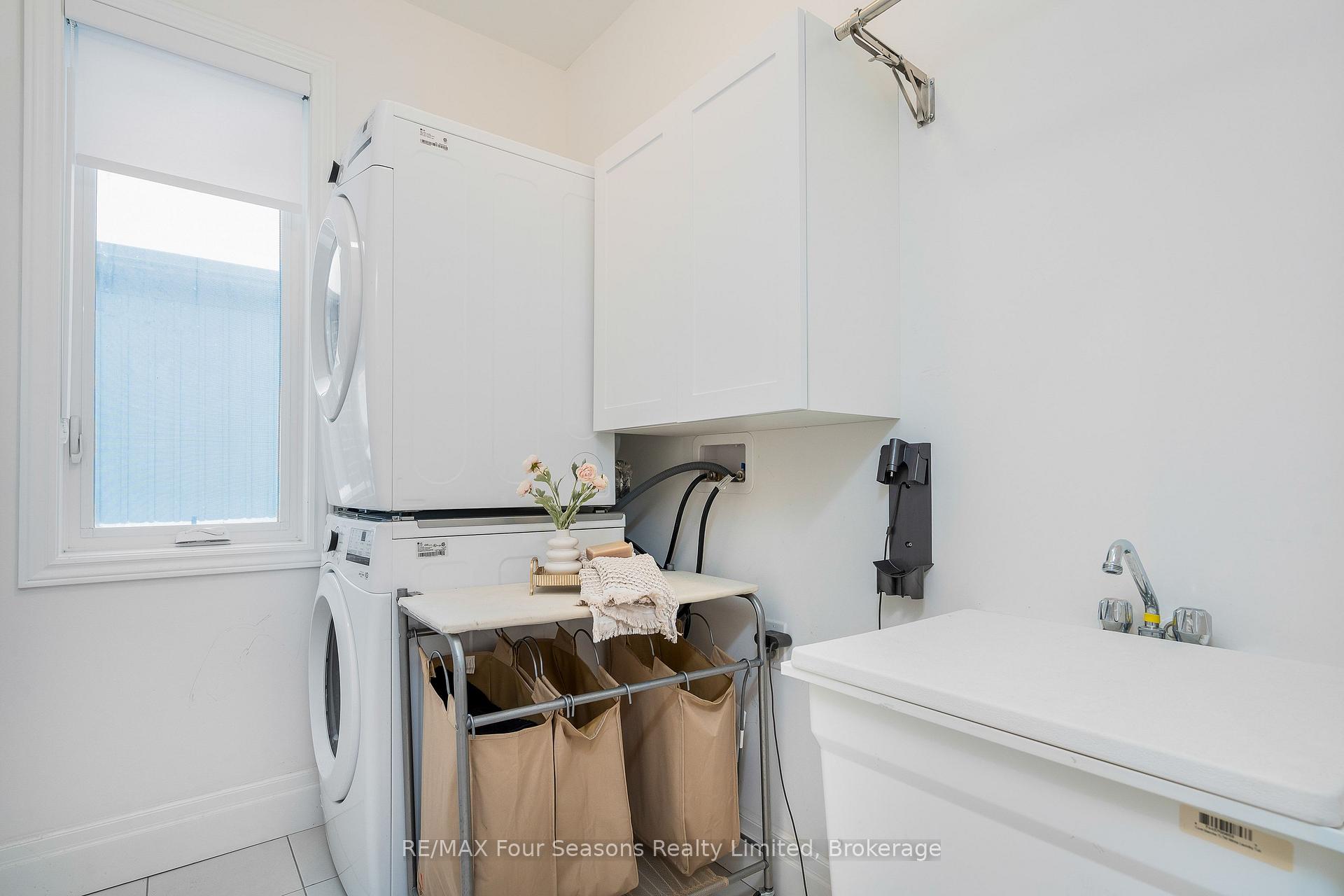 Photo 19 of 248 Duncan Street, Clearview, Stayner — HOMEH
