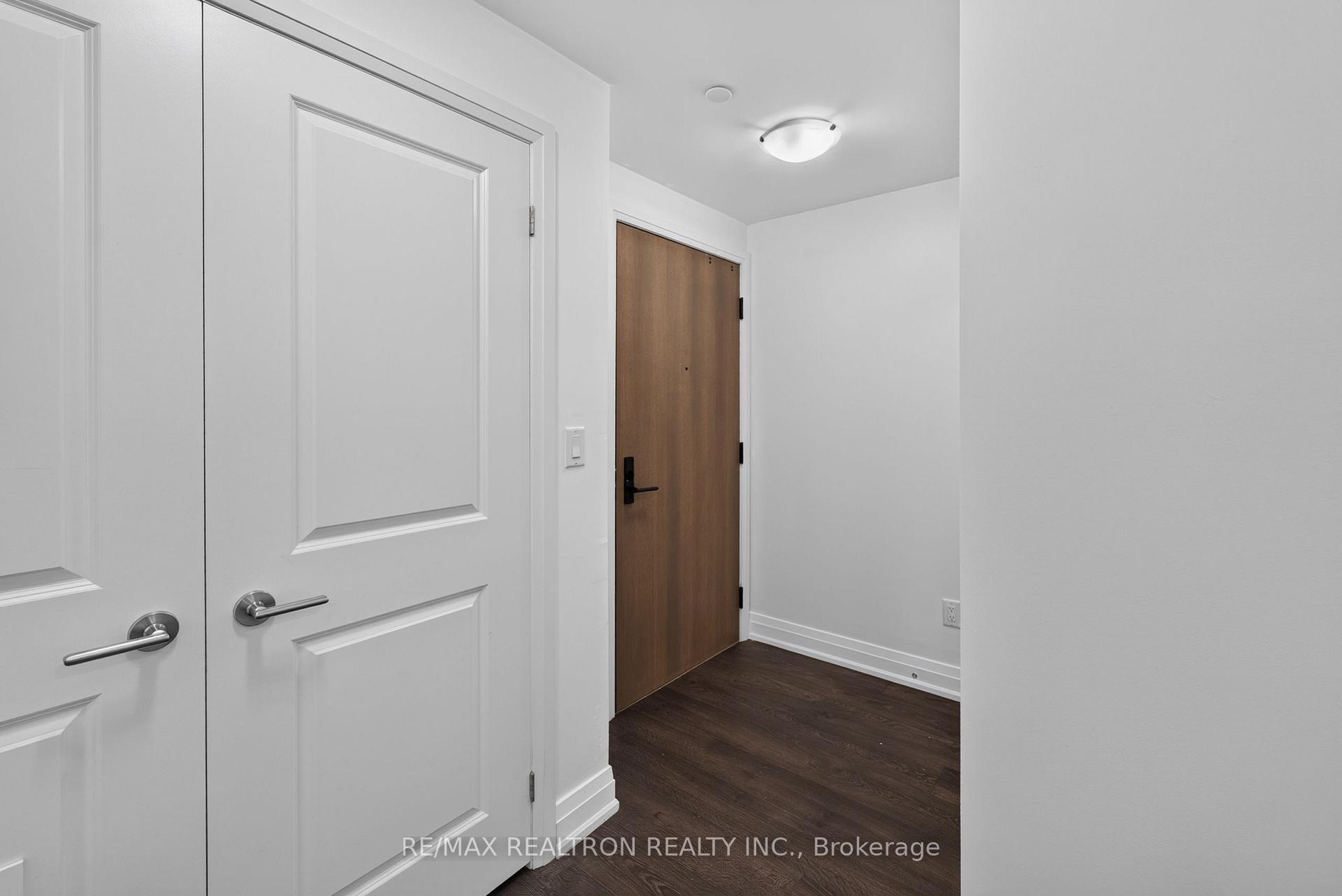 Photo 3 of Unit 219, 9700 Ninth Line, Markham, Greensborough — HOMEH