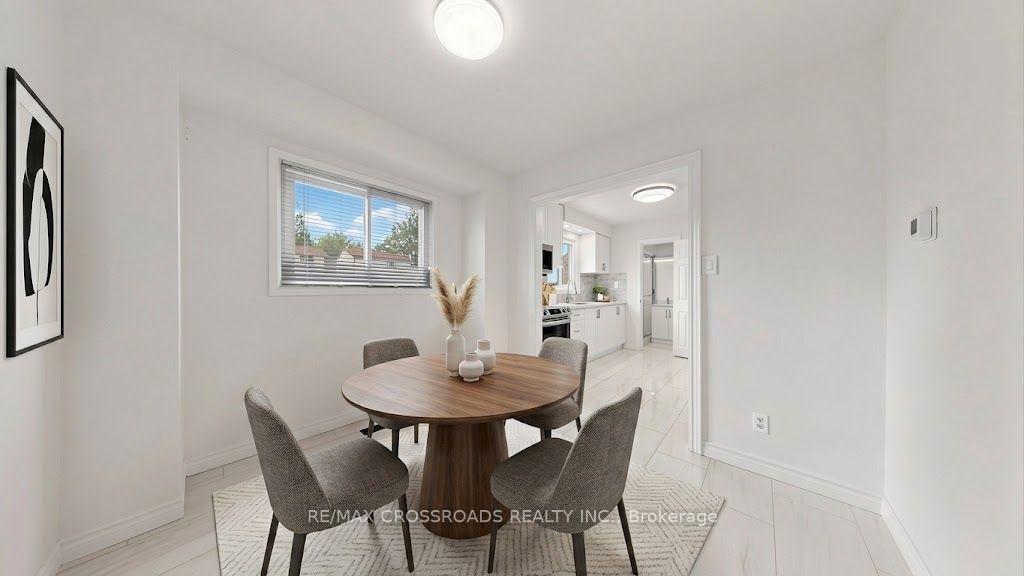 Photo 7 of 36 United Square, Scarborough, Malvern — HOMEH