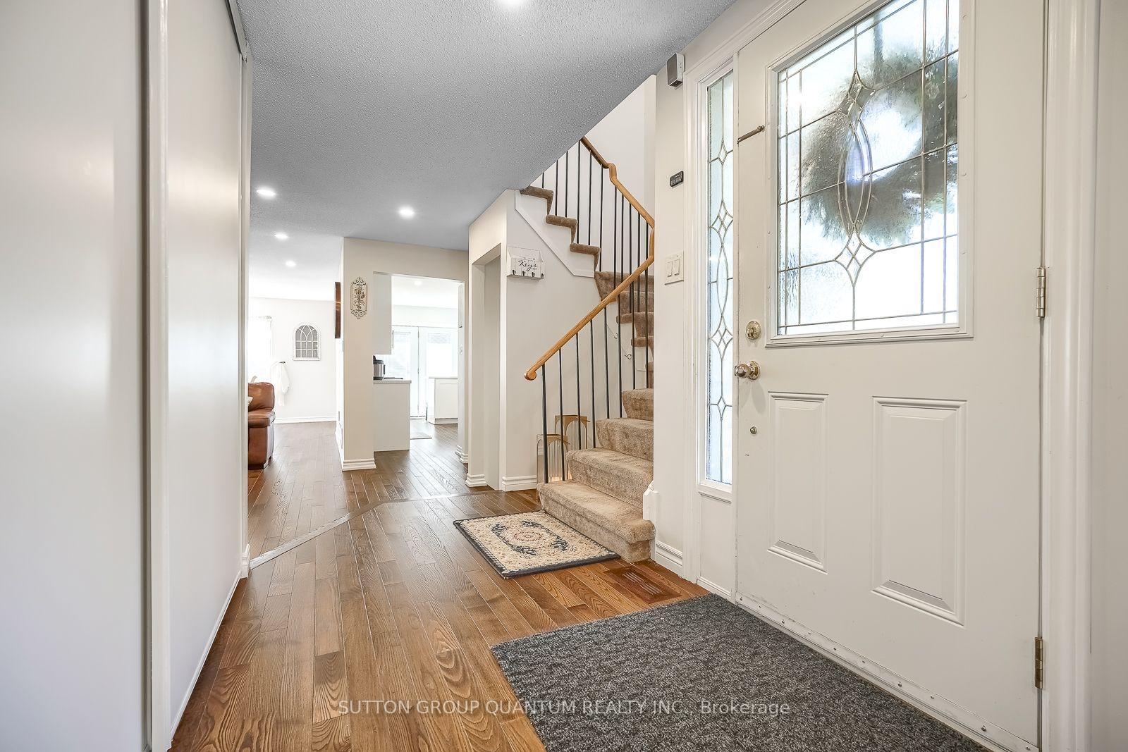 Photo 12 of 1279 Hedgestone Crescent S, Oakville, Glen Abbey — HOMEH