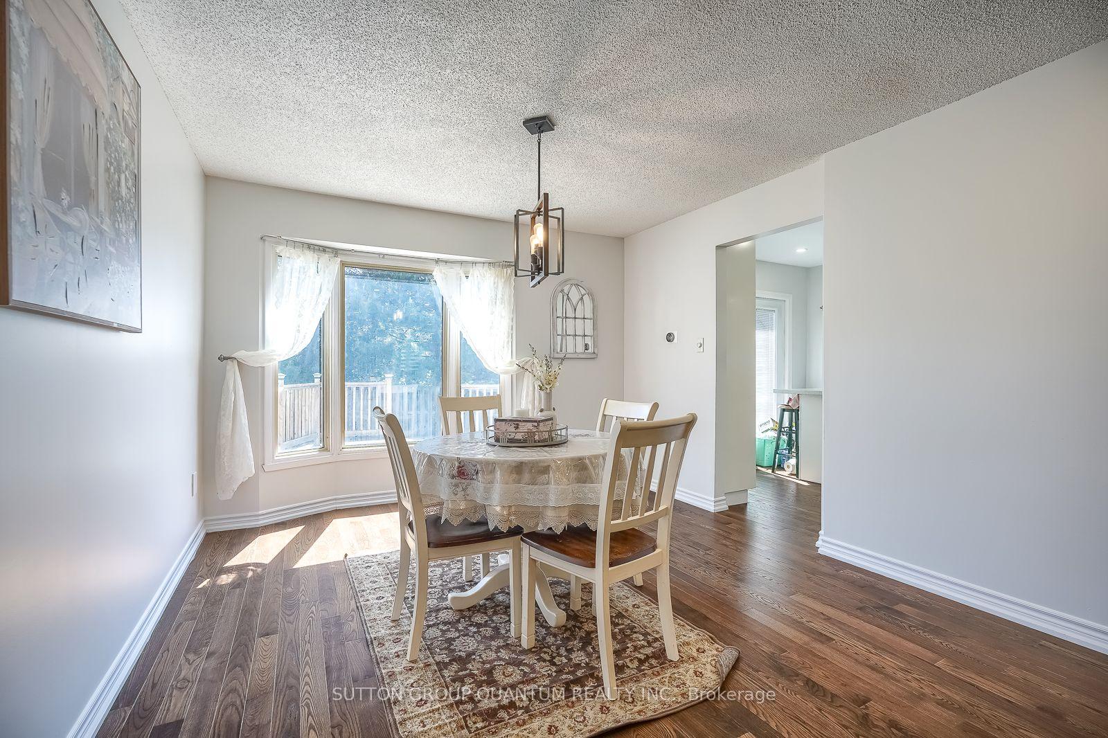Photo 19 of 1279 Hedgestone Crescent S, Oakville, Glen Abbey — HOMEH
