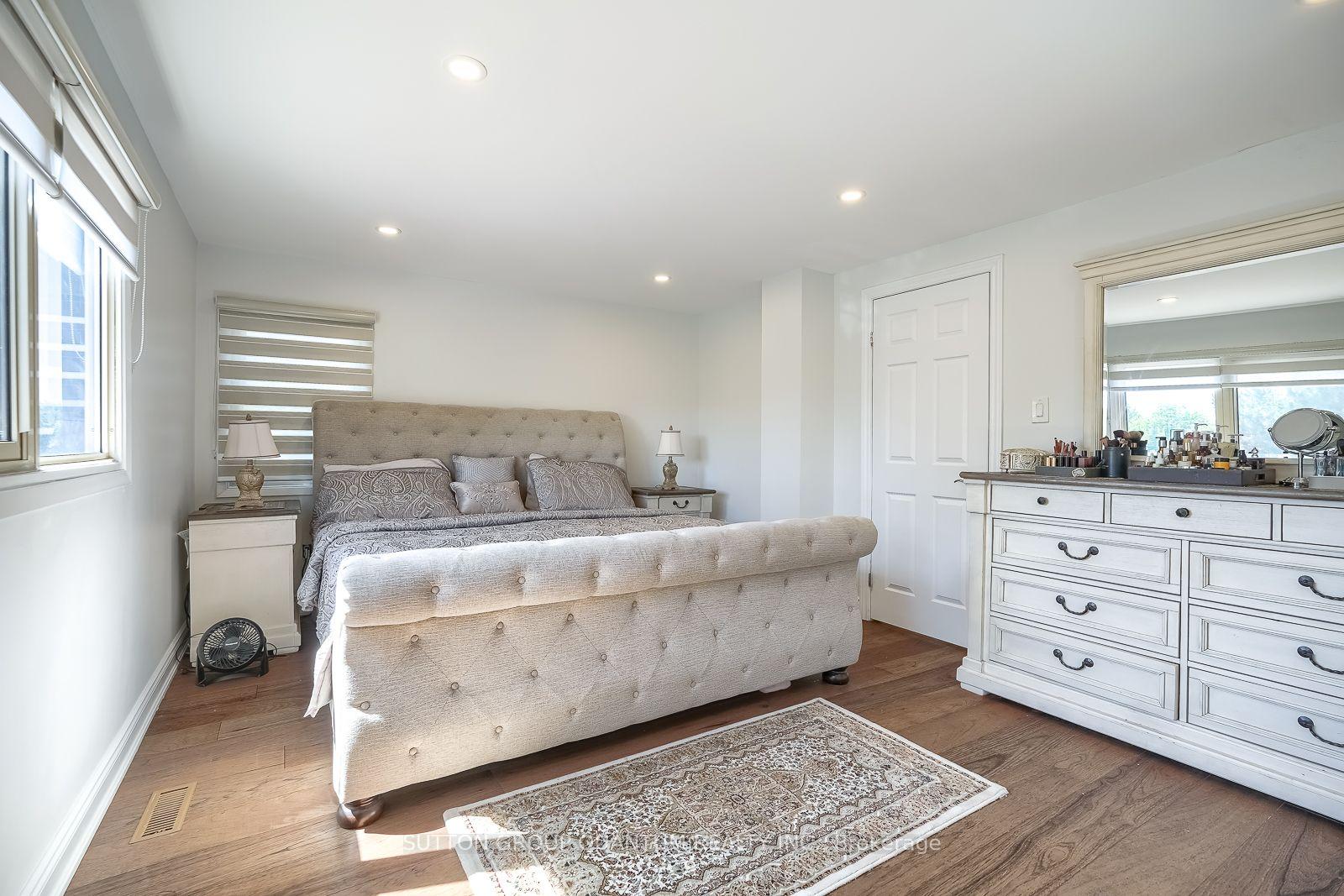 Photo 31 of 1279 Hedgestone Crescent S, Oakville, Glen Abbey — HOMEH