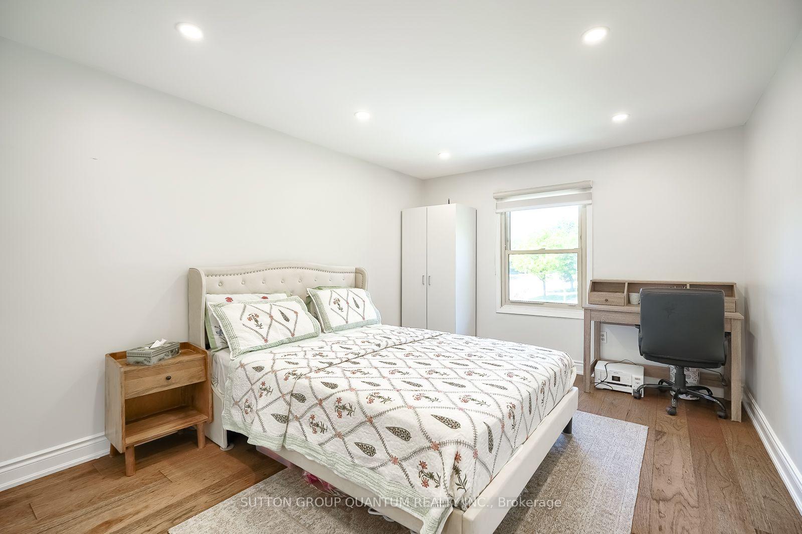 Photo 35 of 1279 Hedgestone Crescent S, Oakville, Glen Abbey — HOMEH