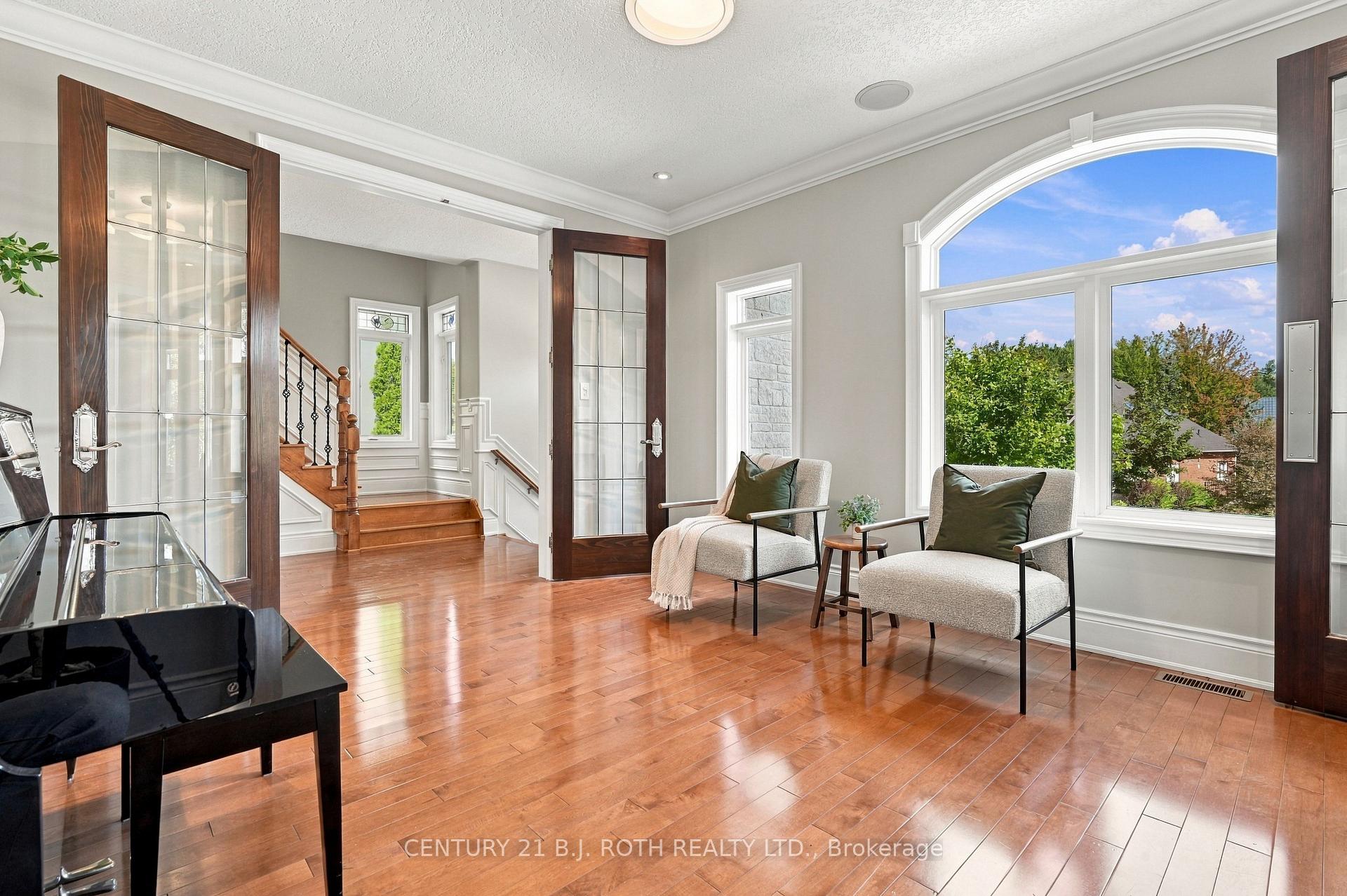 Photo 7 of 6 Orsi Court, Barrie, Ardagh — HOMEH