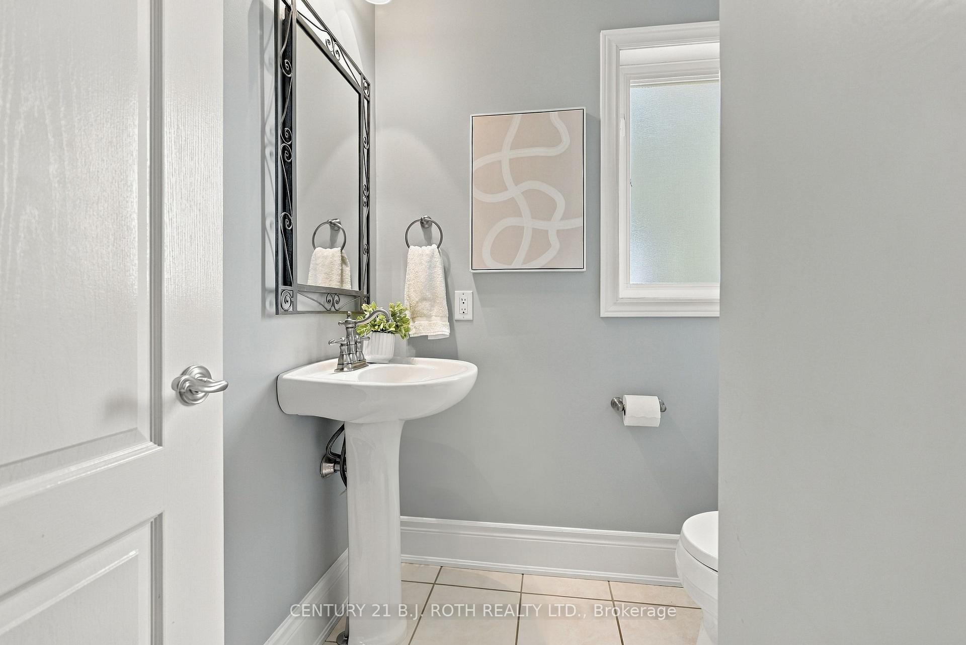 Photo 8 of 6 Orsi Court, Barrie, Ardagh — HOMEH