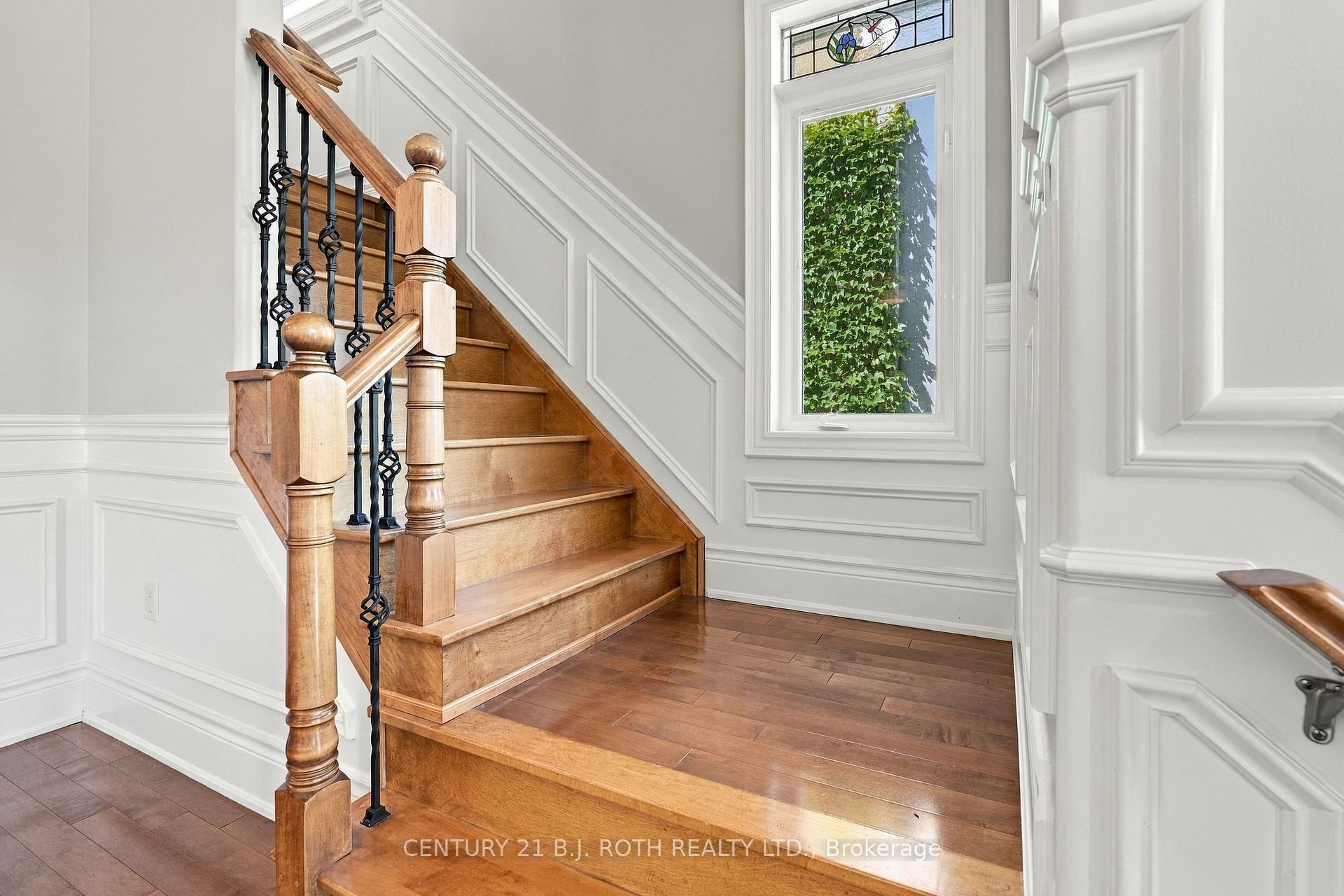 Photo 19 of 6 Orsi Court, Barrie, Ardagh — HOMEH