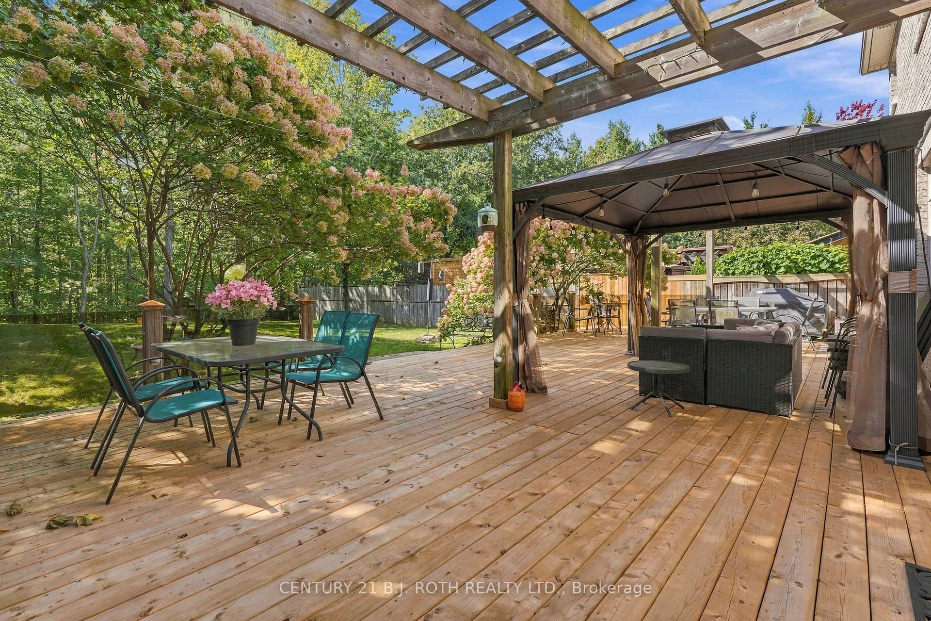 Photo 40 of 6 Orsi Court, Barrie, Ardagh — HOMEH