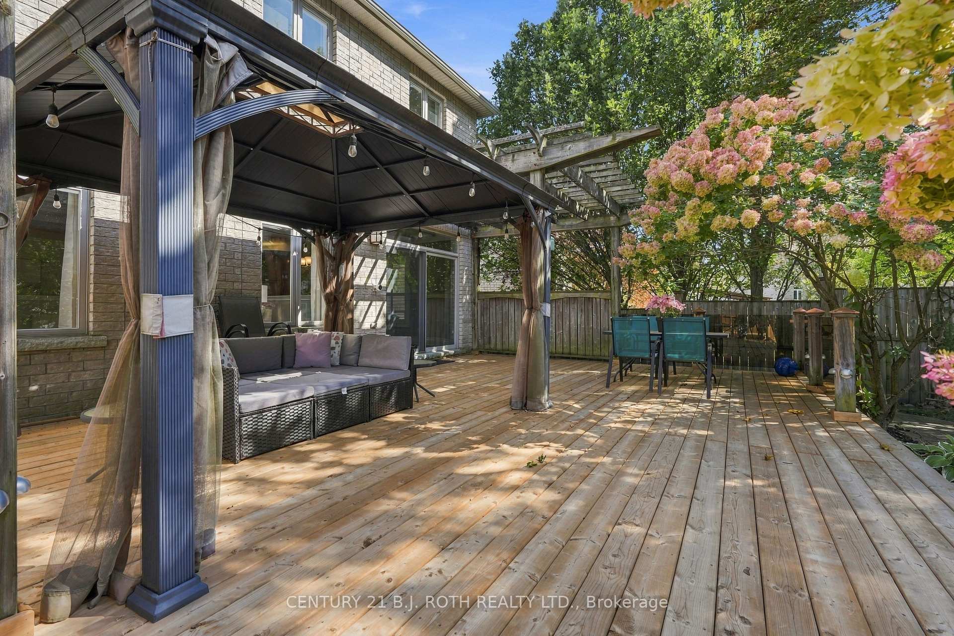 Photo 41 of 6 Orsi Court, Barrie, Ardagh — HOMEH