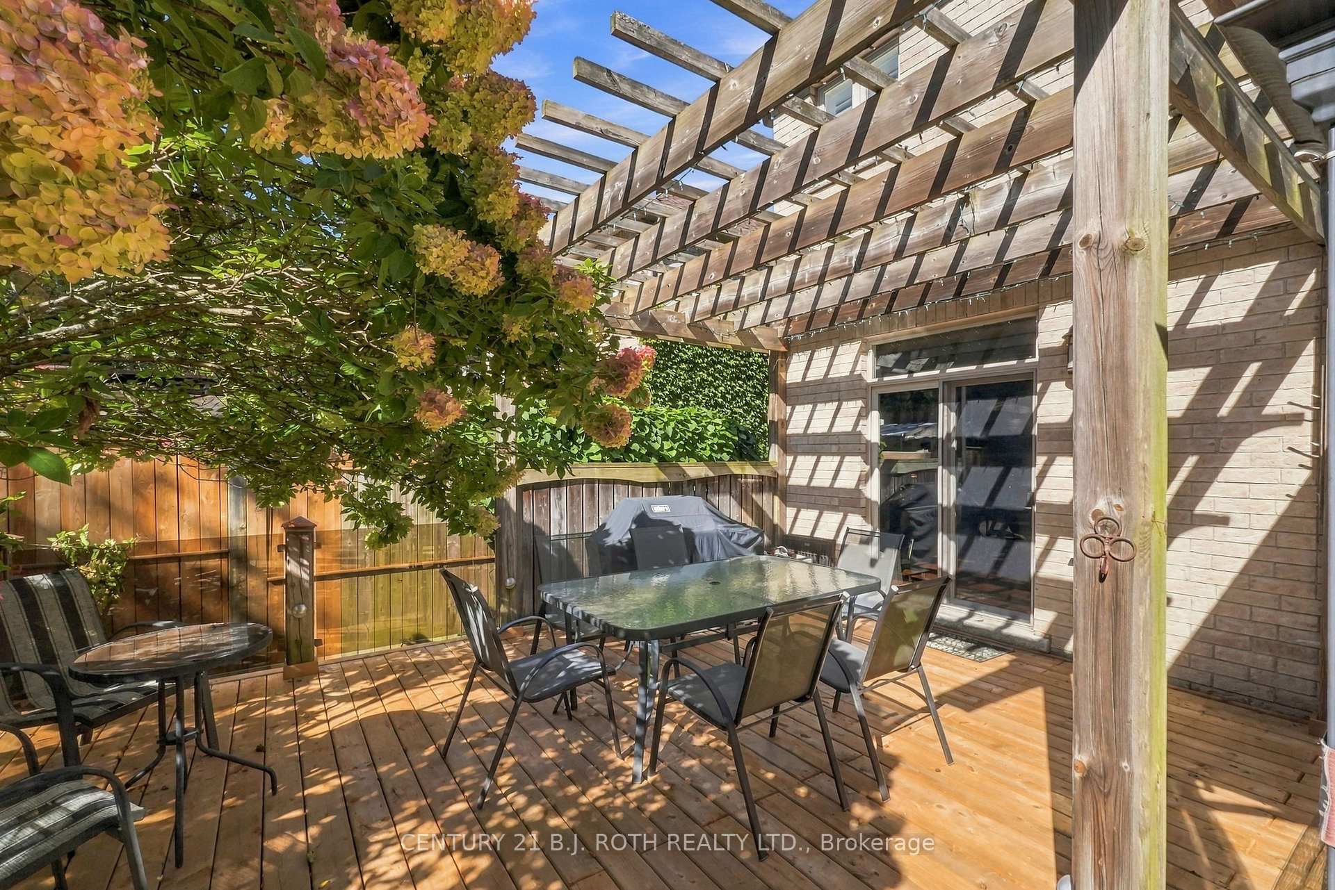 Photo 42 of 6 Orsi Court, Barrie, Ardagh — HOMEH