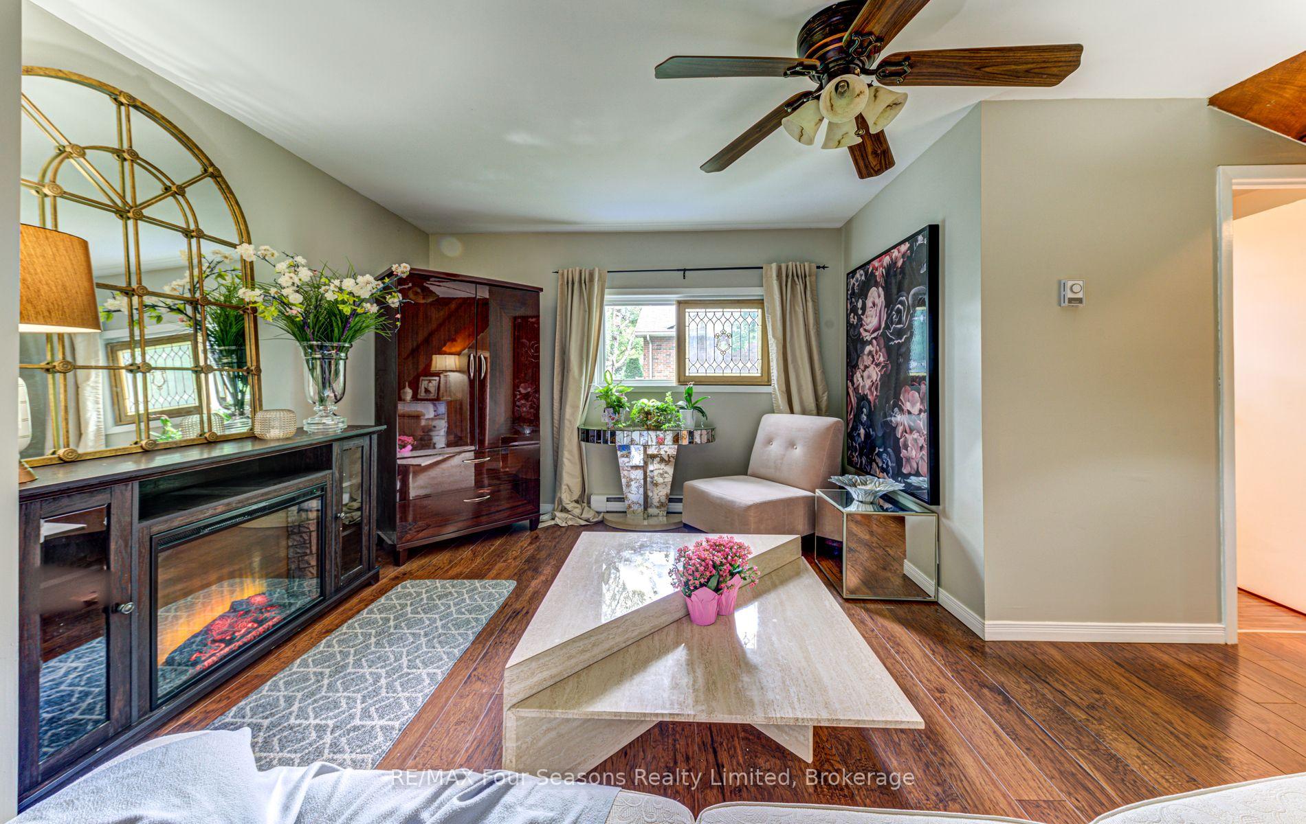 Photo 11 of 393 Second Street, Collingwood — HOMEH