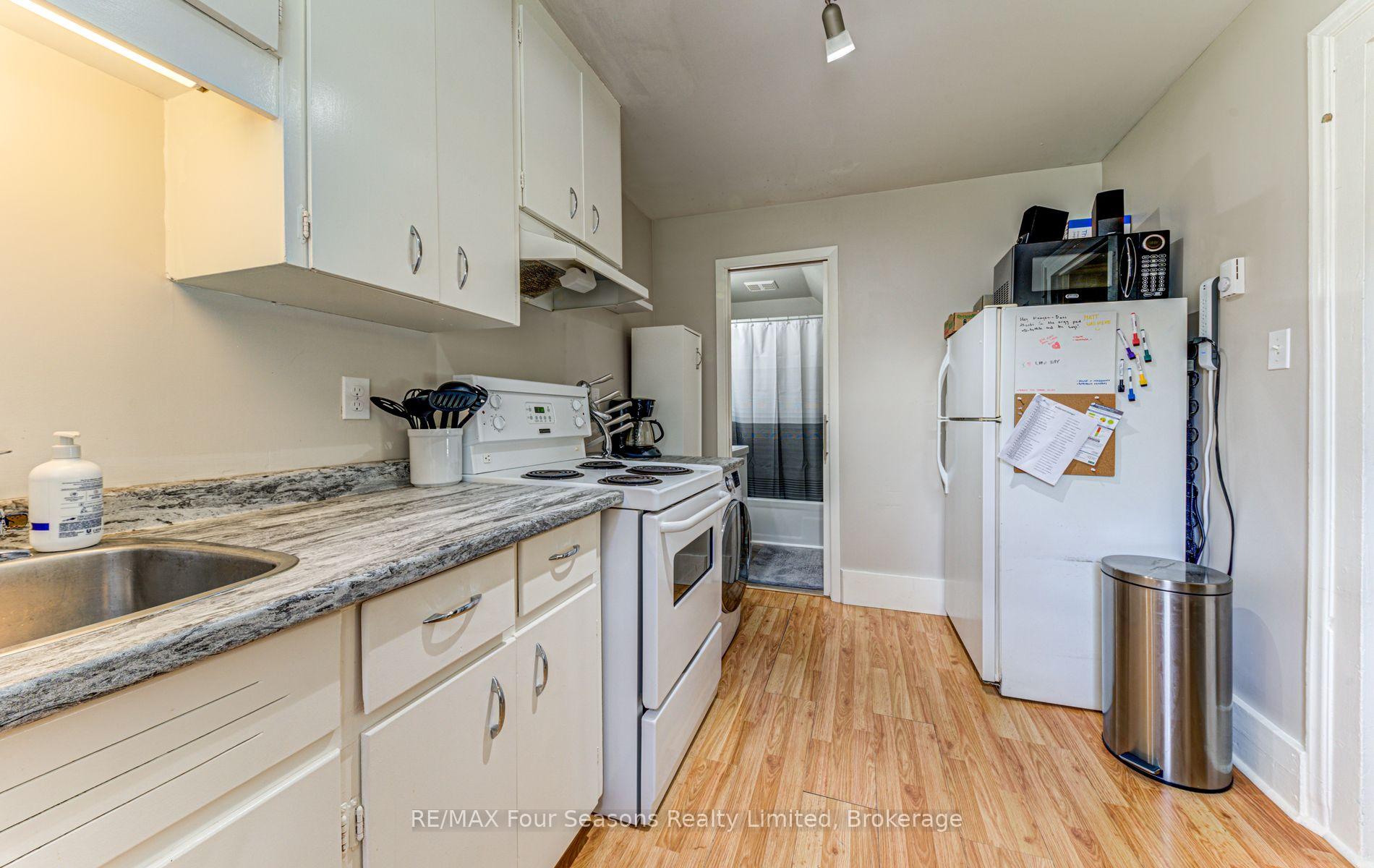 Photo 16 of 393 Second Street, Collingwood — HOMEH
