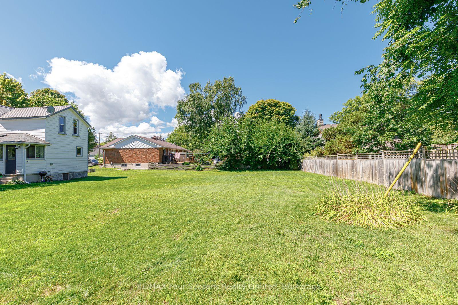 Photo 33 of 393 Second Street, Collingwood — HOMEH