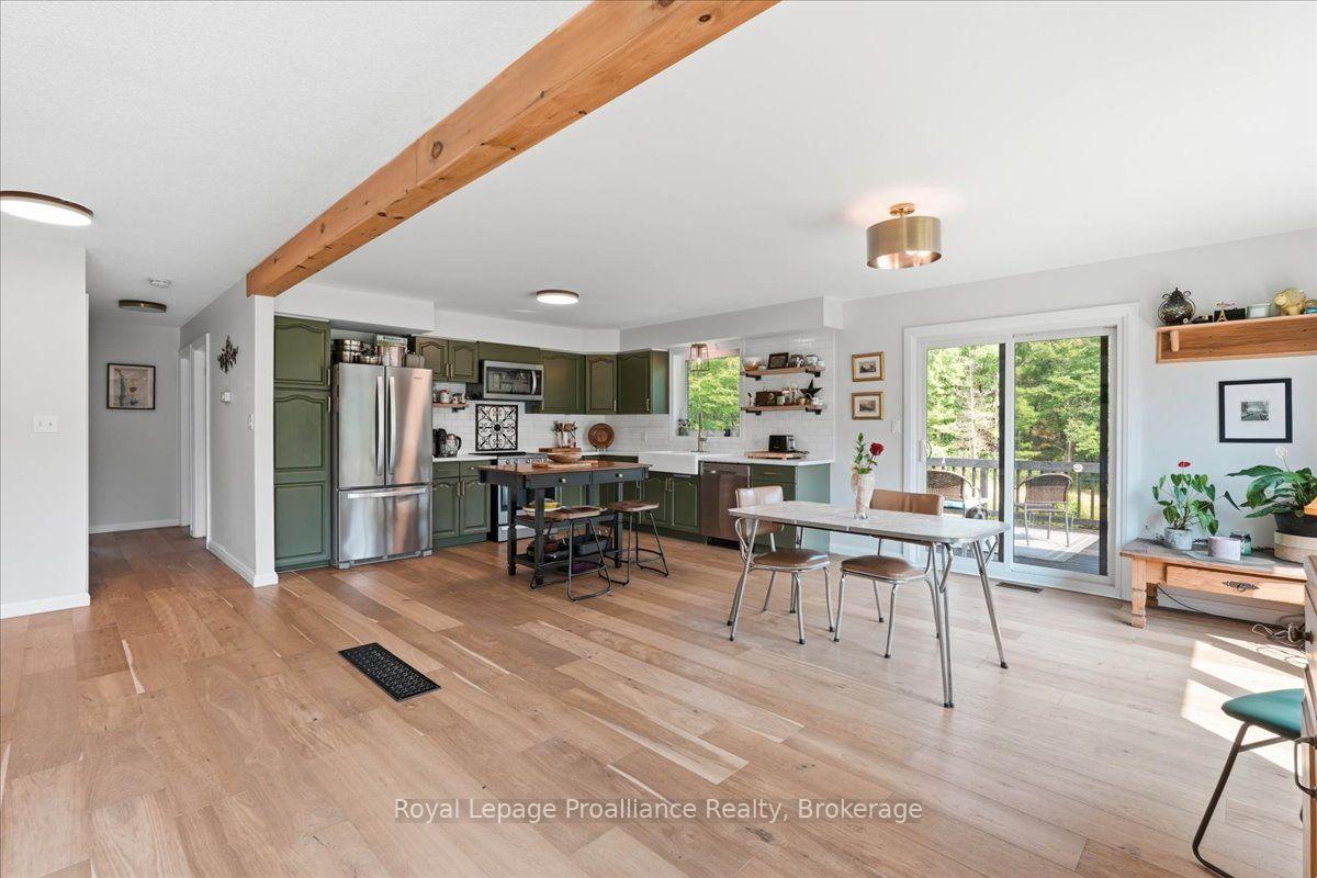 Photo 10 of 10389 41 Highway, Addington Highlands, Addington Highlands — HOMEH