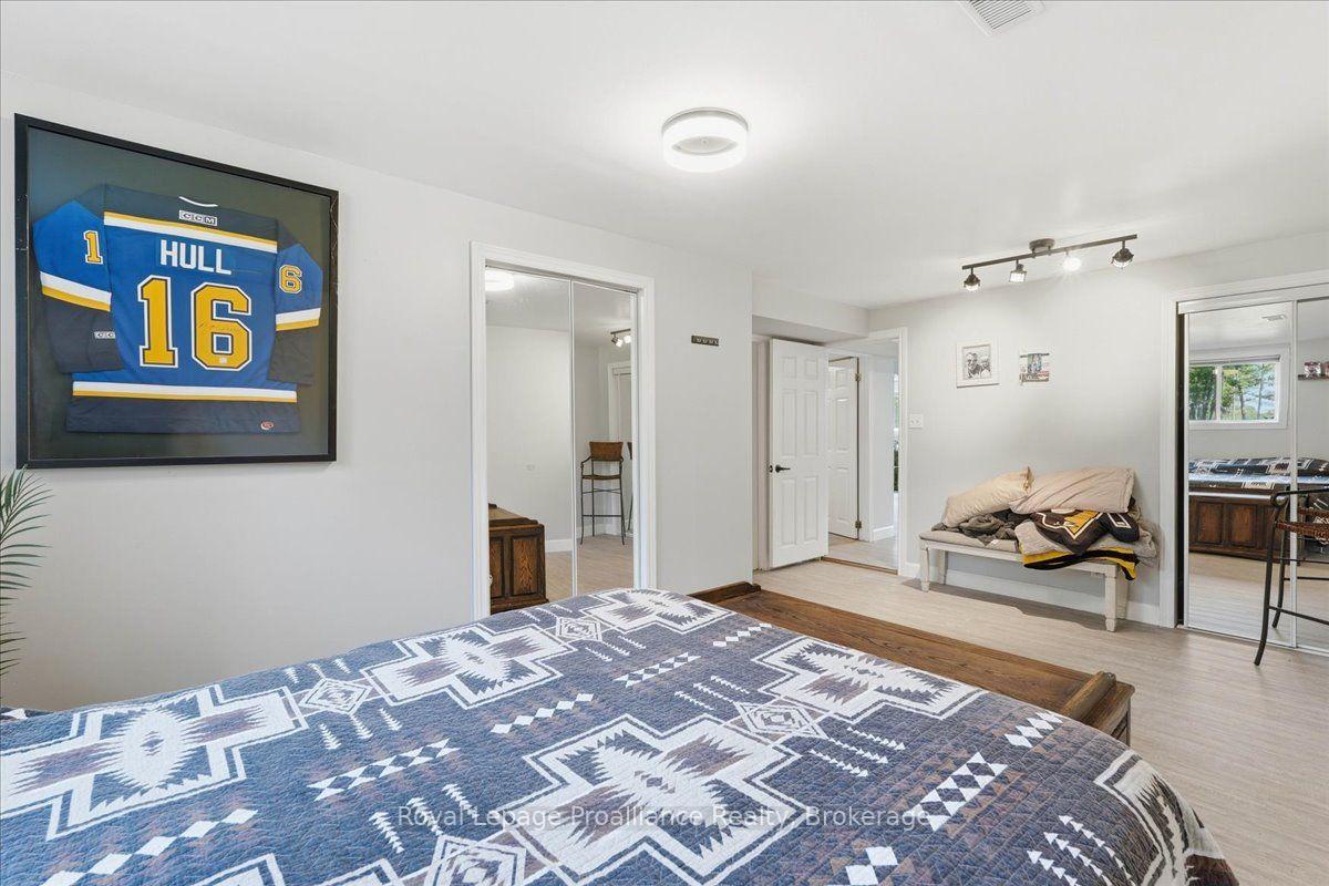 Photo 47 of 10389 41 Highway, Addington Highlands, Addington Highlands — HOMEH