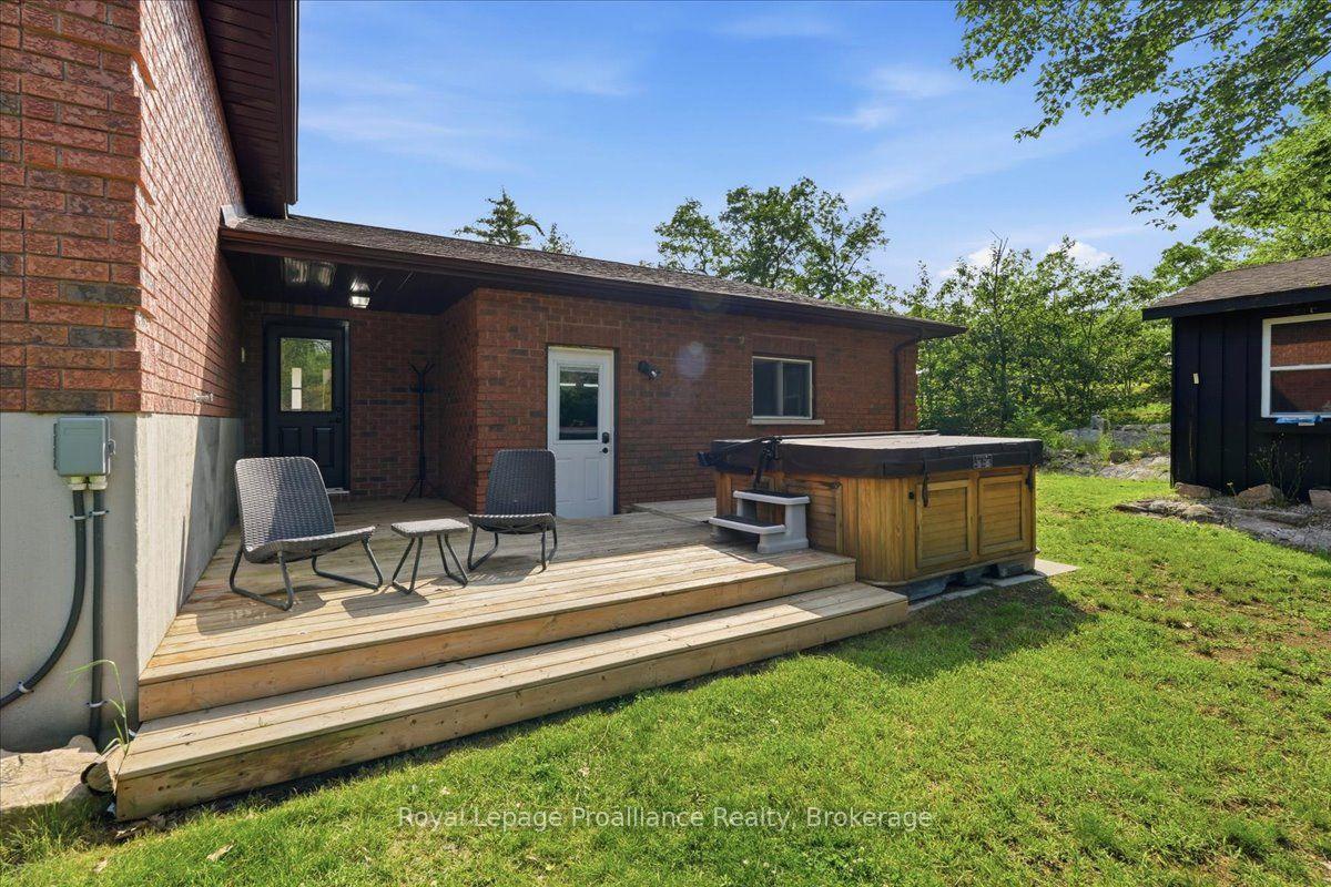 Photo 51 of 10389 41 Highway, Addington Highlands, Addington Highlands — HOMEH