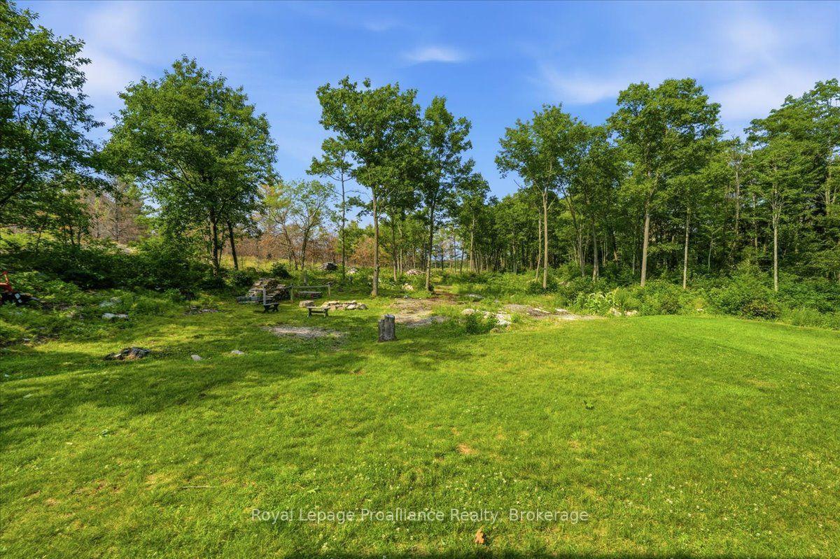 Photo 54 of 10389 41 Highway, Addington Highlands, Addington Highlands — HOMEH