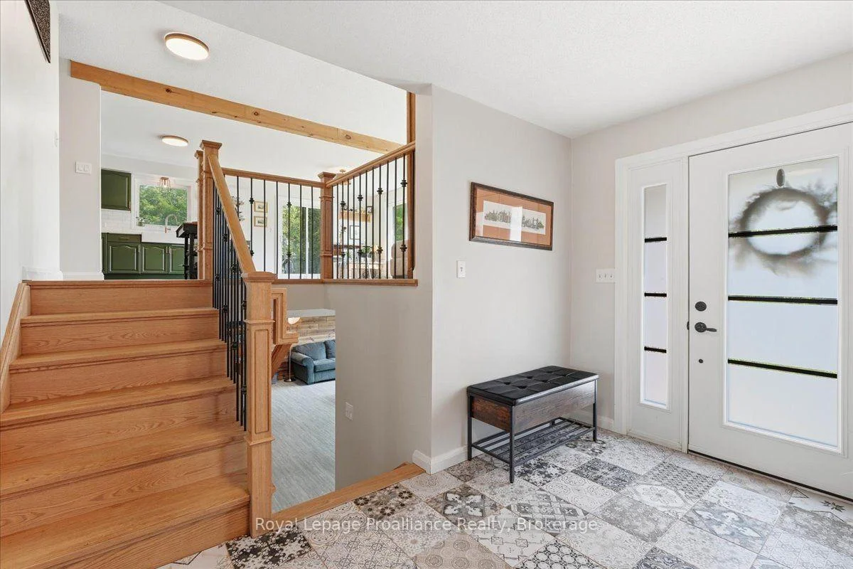 Photo 7 of 10389 41 Highway, Addington Highlands, Addington Highlands — HOMEH