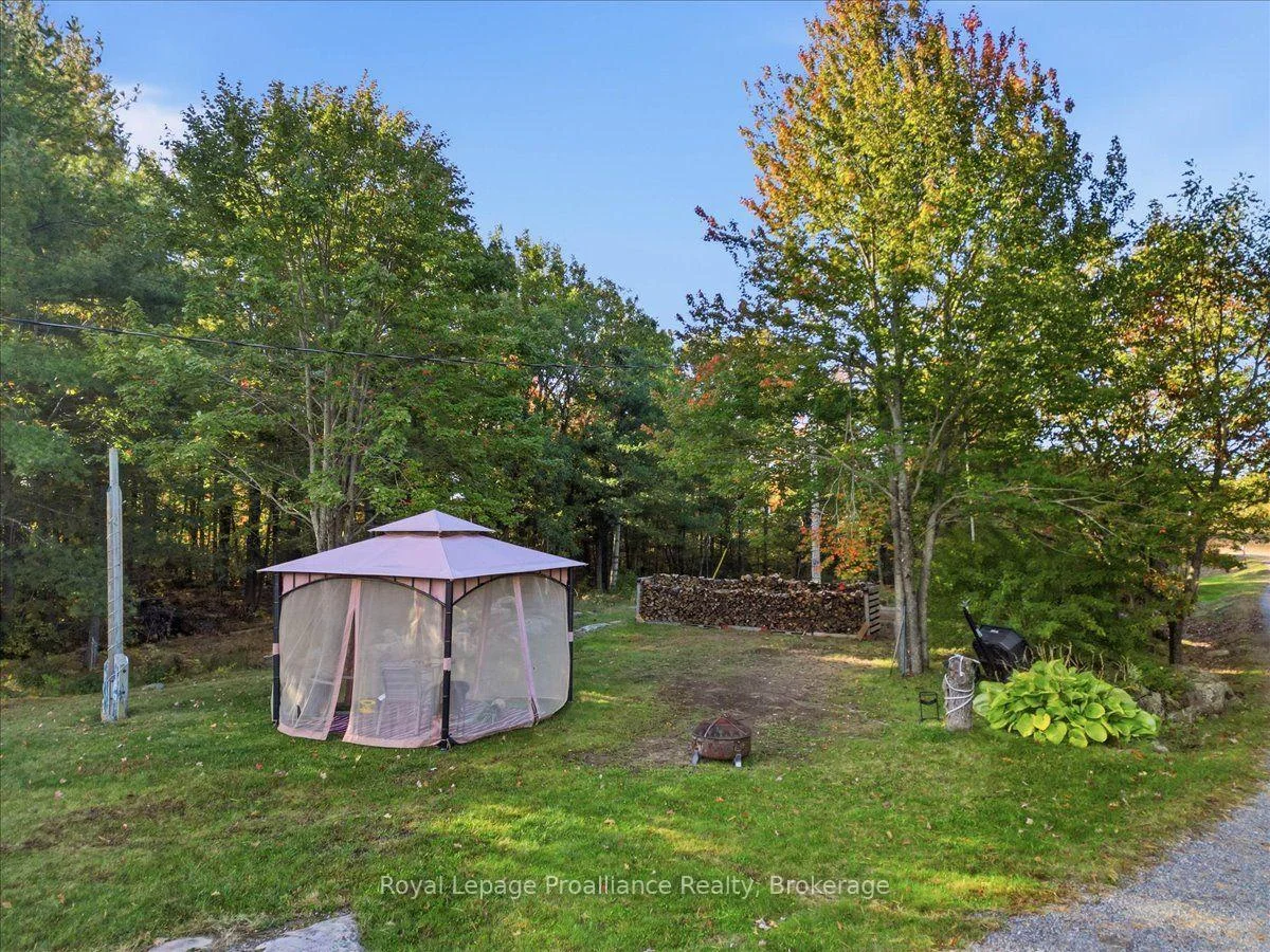 Photo 59 of 10389 41 Highway, Addington Highlands, Addington Highlands — HOMEH