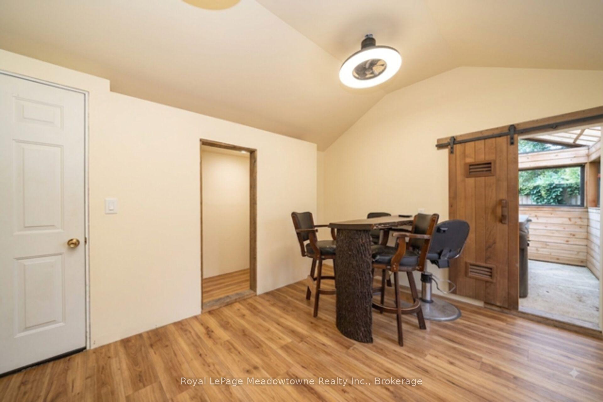 Photo 33 of 96 Macdonald Crescent, Milton, Dorset Park — HOMEH