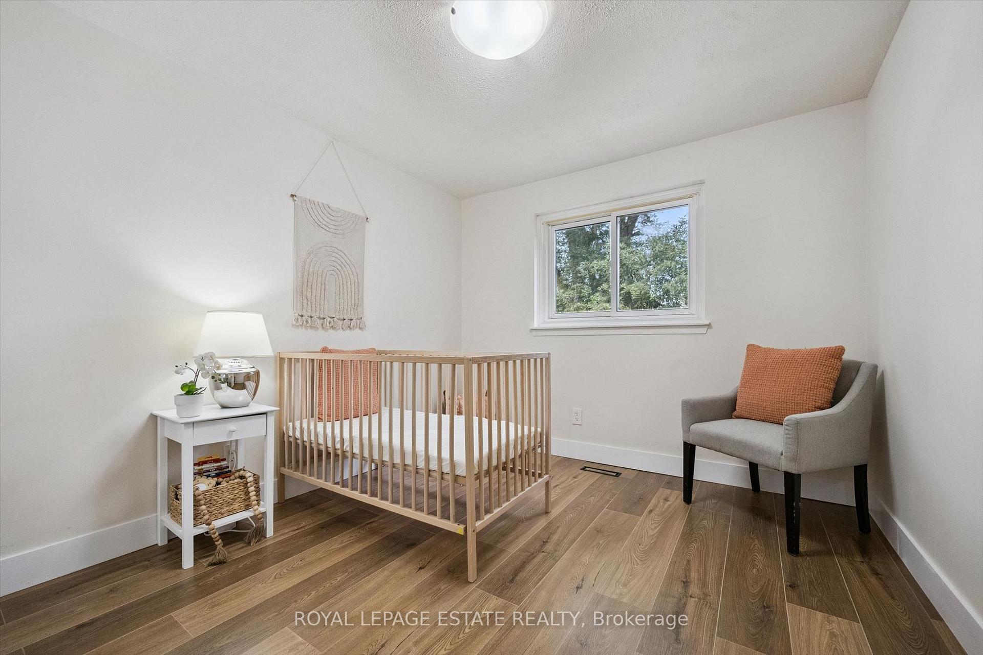 Photo 19 of 3325 Strabane Drive, Mississauga, Erindale — HOMEH