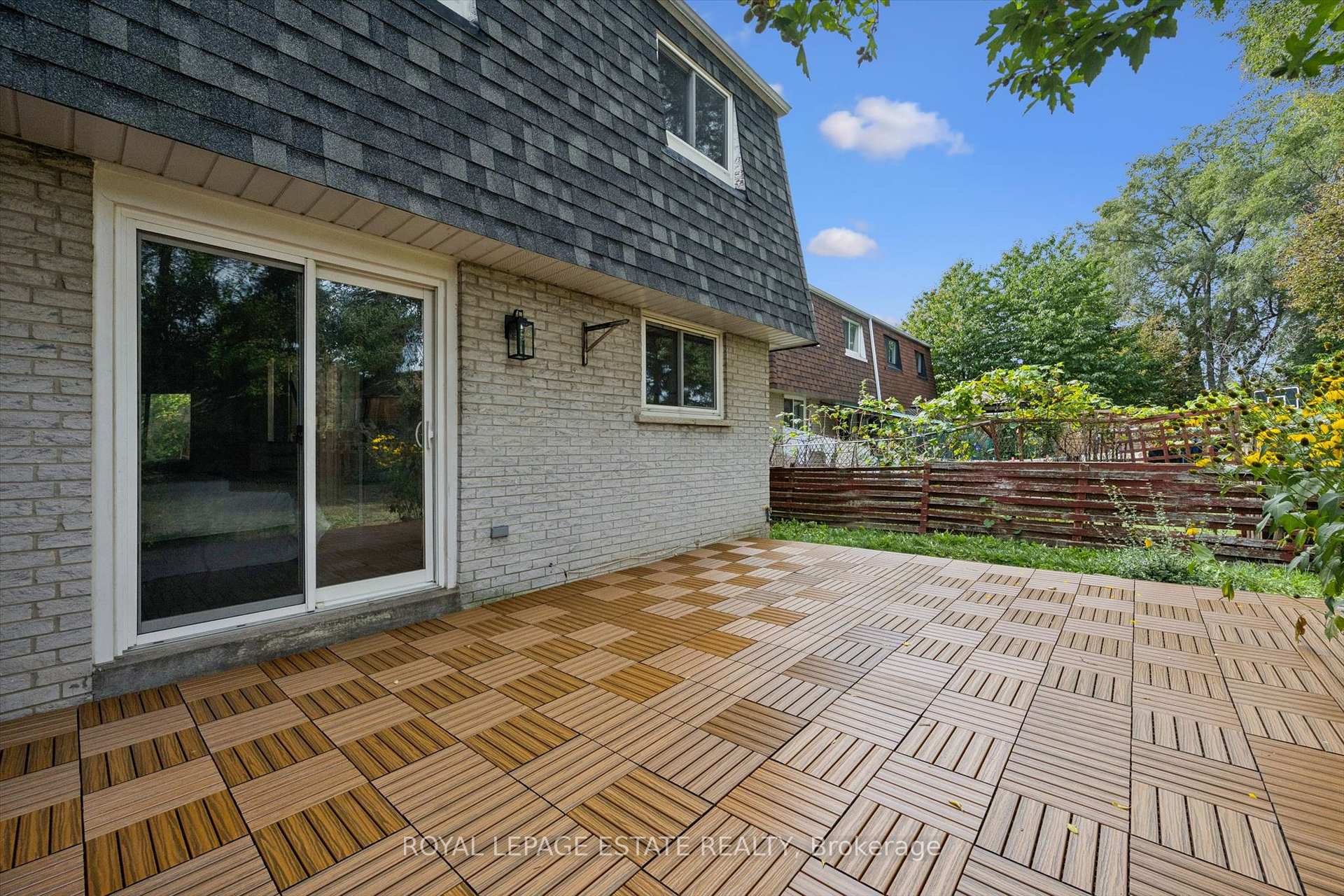 Photo 28 of 3325 Strabane Drive, Mississauga, Erindale — HOMEH