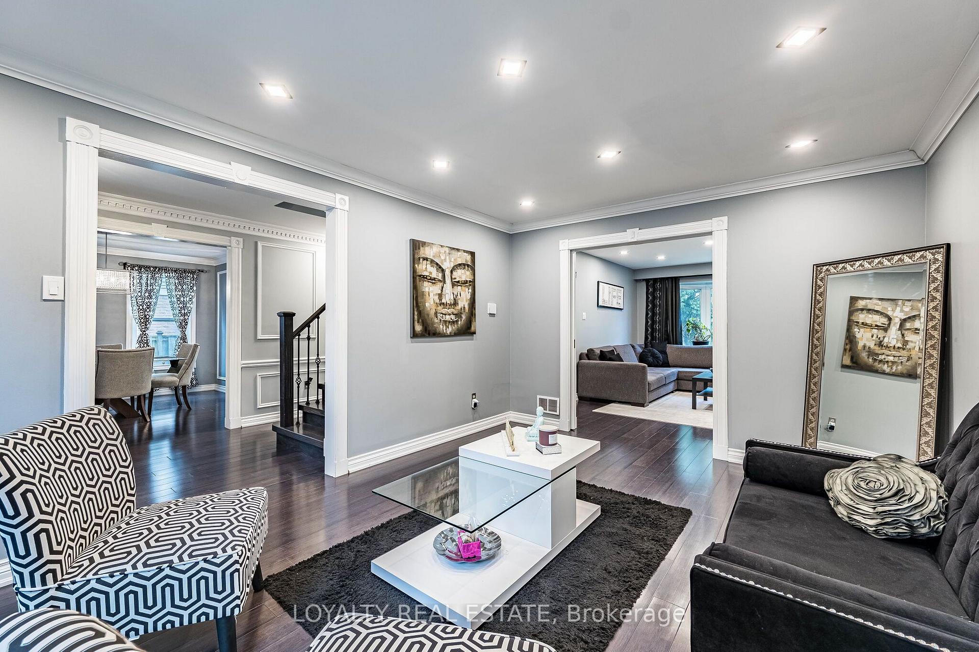 Photo 4 of 52 Newcastle Crescent, Brampton, Westgate — HOMEH