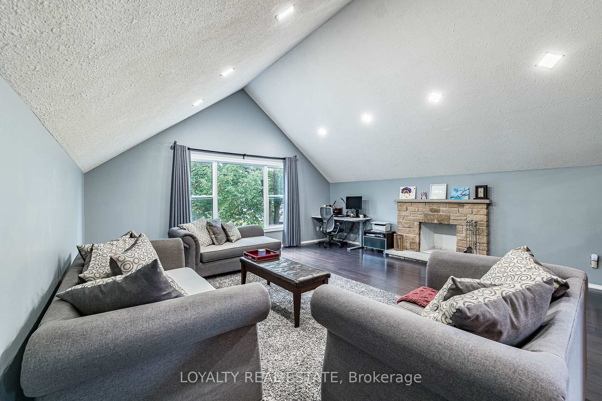 Photo 12 of 52 Newcastle Crescent, Brampton, Westgate — HOMEH