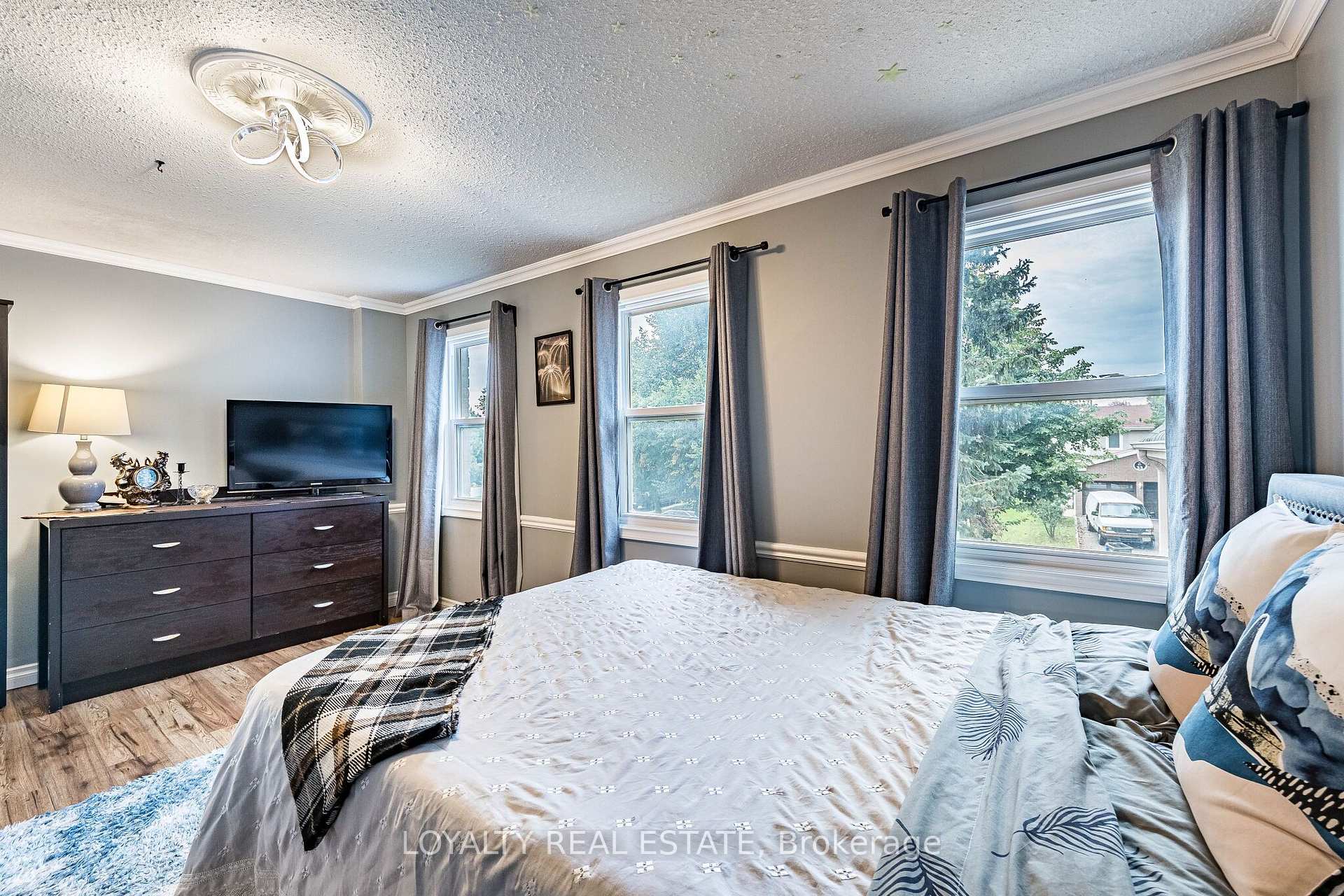 Photo 16 of 52 Newcastle Crescent, Brampton, Westgate — HOMEH