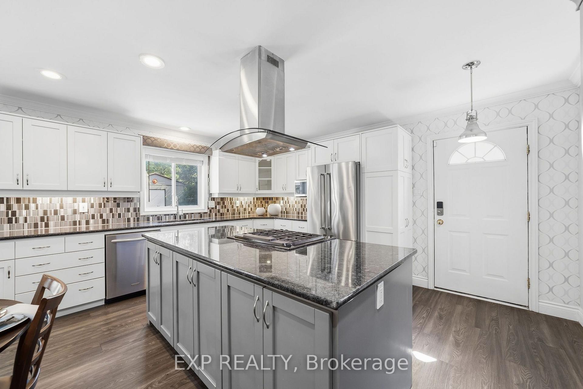 Photo 10 of 458 Boler Road, London, South K — HOMEH