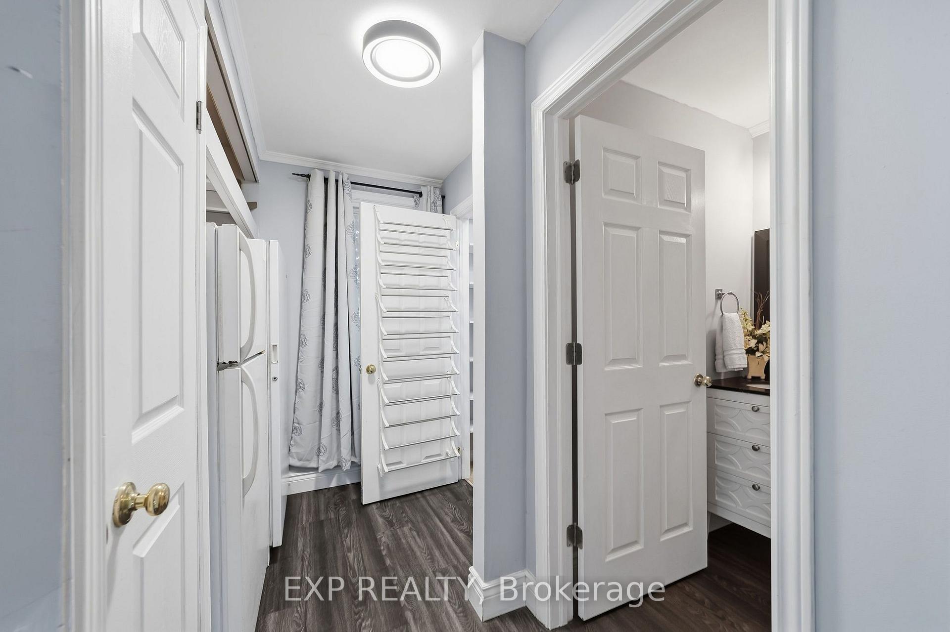Photo 18 of 458 Boler Road, London, South K — HOMEH