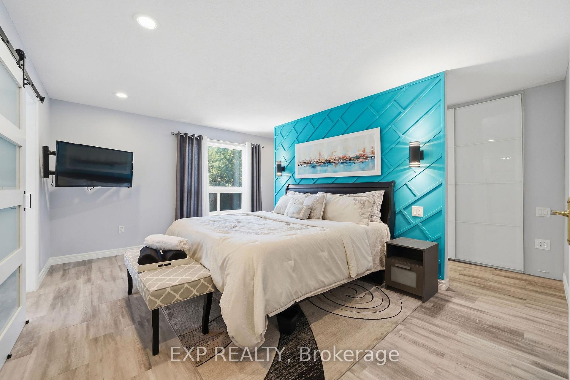 Photo 20 of 458 Boler Road, London, South K — HOMEH