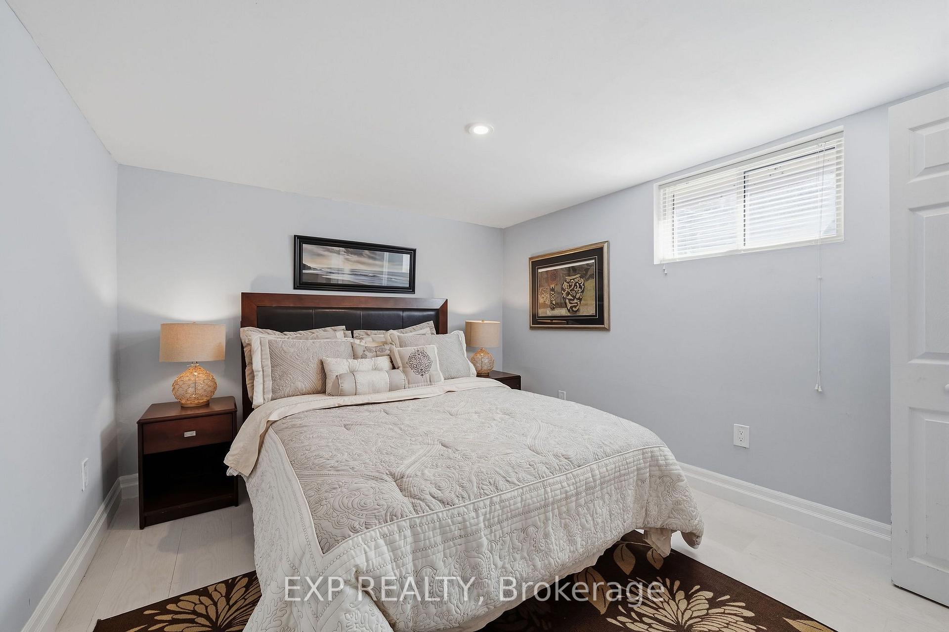 Photo 33 of 458 Boler Road, London, South K — HOMEH