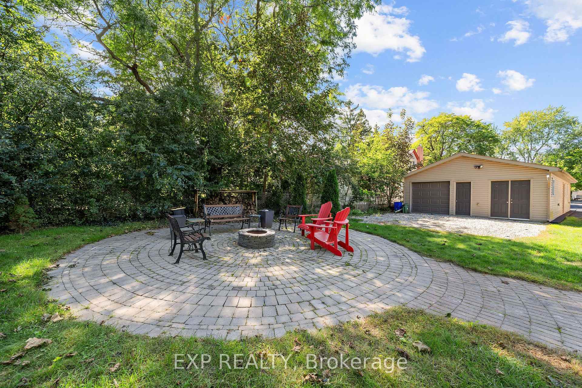 Photo 47 of 458 Boler Road, London, South K — HOMEH