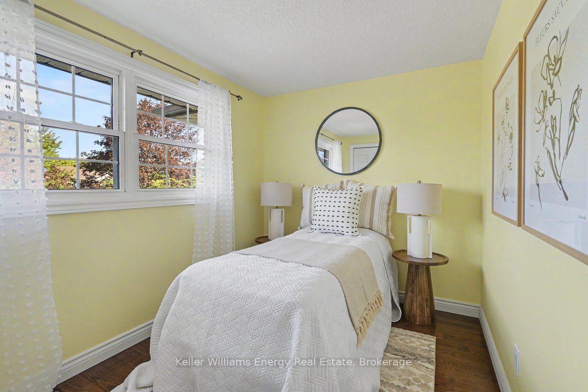 Photo 22 of 760 Sundance Circle, Oshawa, Northglen — HOMEH