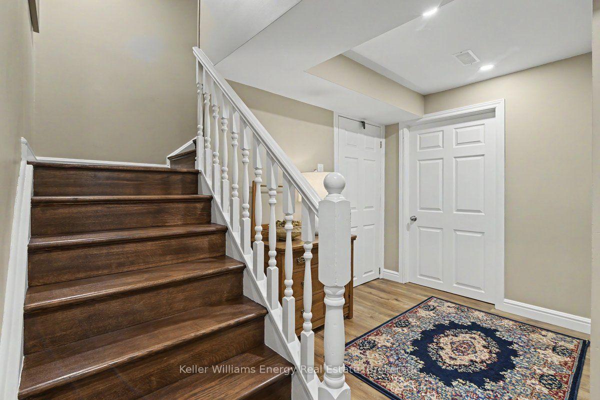 Photo 24 of 760 Sundance Circle, Oshawa, Northglen — HOMEH