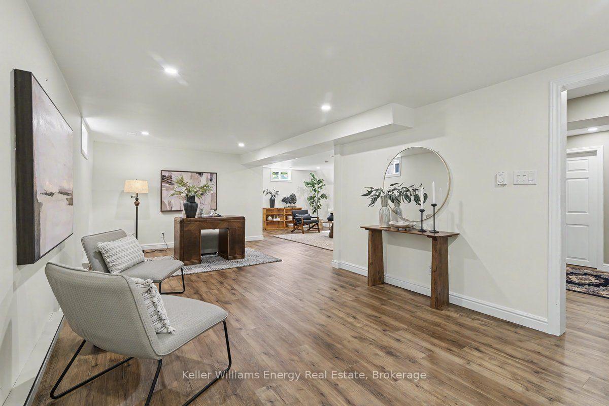 Photo 25 of 760 Sundance Circle, Oshawa, Northglen — HOMEH