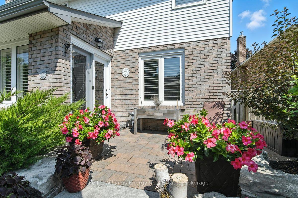 Photo 29 of 760 Sundance Circle, Oshawa, Northglen — HOMEH