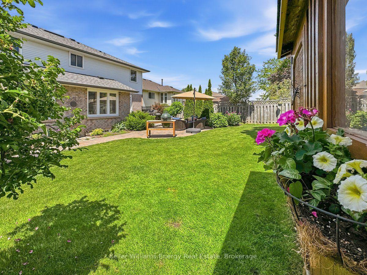Photo 36 of 760 Sundance Circle, Oshawa, Northglen — HOMEH