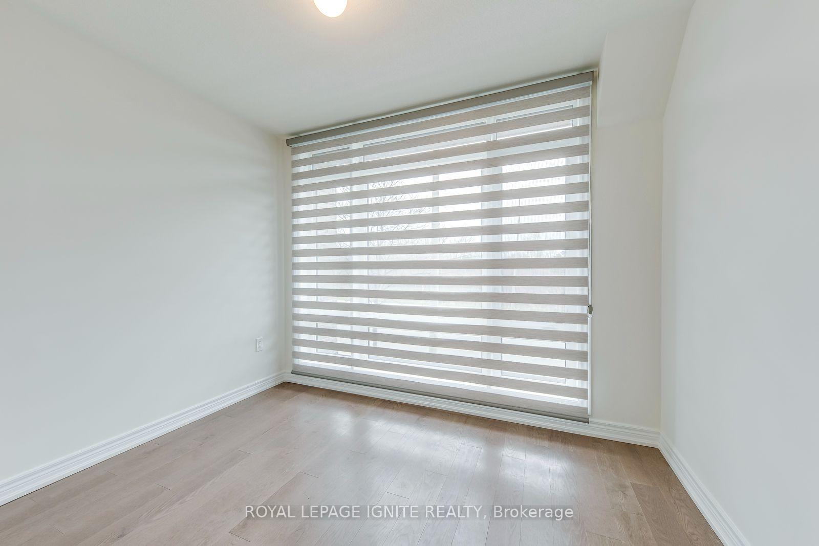 Photo 14 of 446 Salem Road S, Ajax, South East — HOMEH