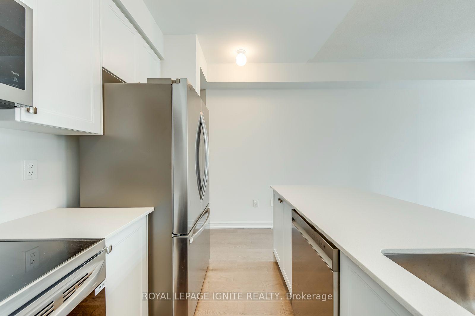 Photo 40 of 446 Salem Road S, Ajax, South East — HOMEH