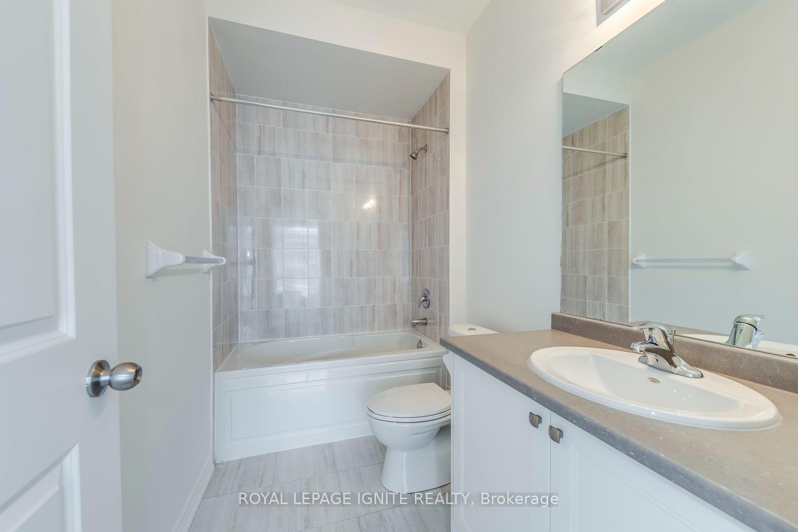 Photo 46 of 446 Salem Road S, Ajax, South East — HOMEH
