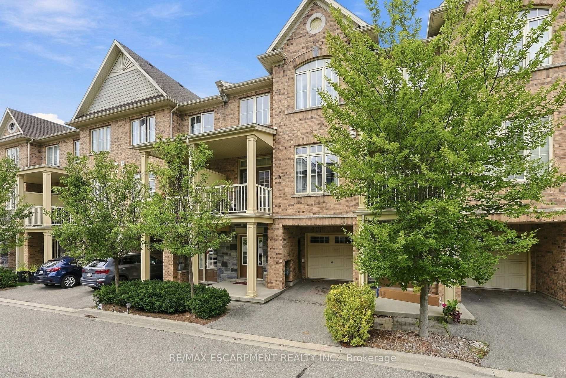 Photo 2 of Unit 49, 181 Plains Road W, Burlington, Bayview — HOMEH