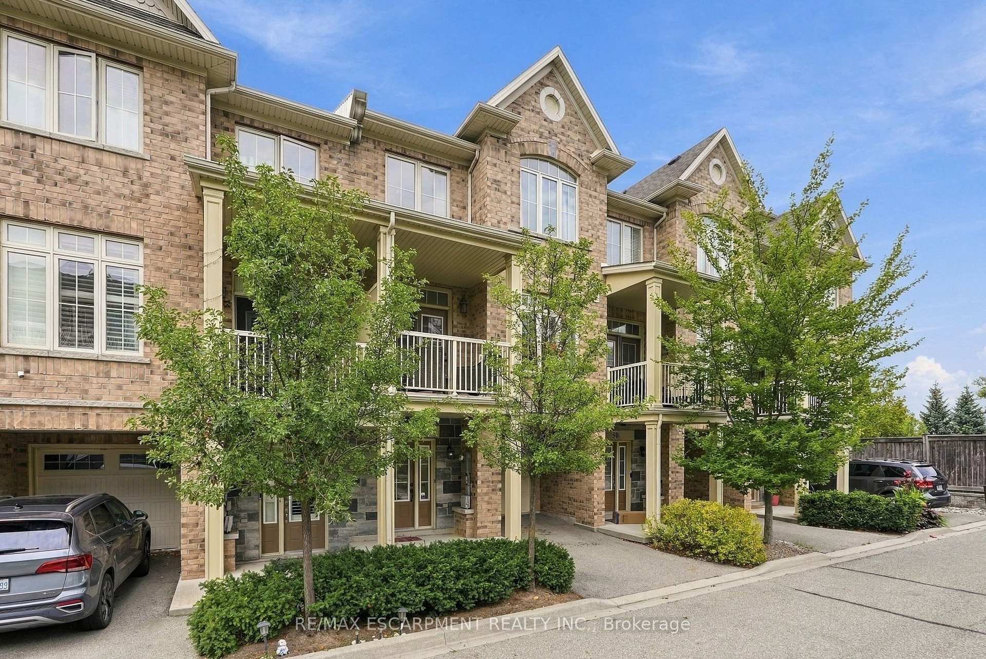 Photo 3 of Unit 49, 181 Plains Road W, Burlington, Bayview — HOMEH