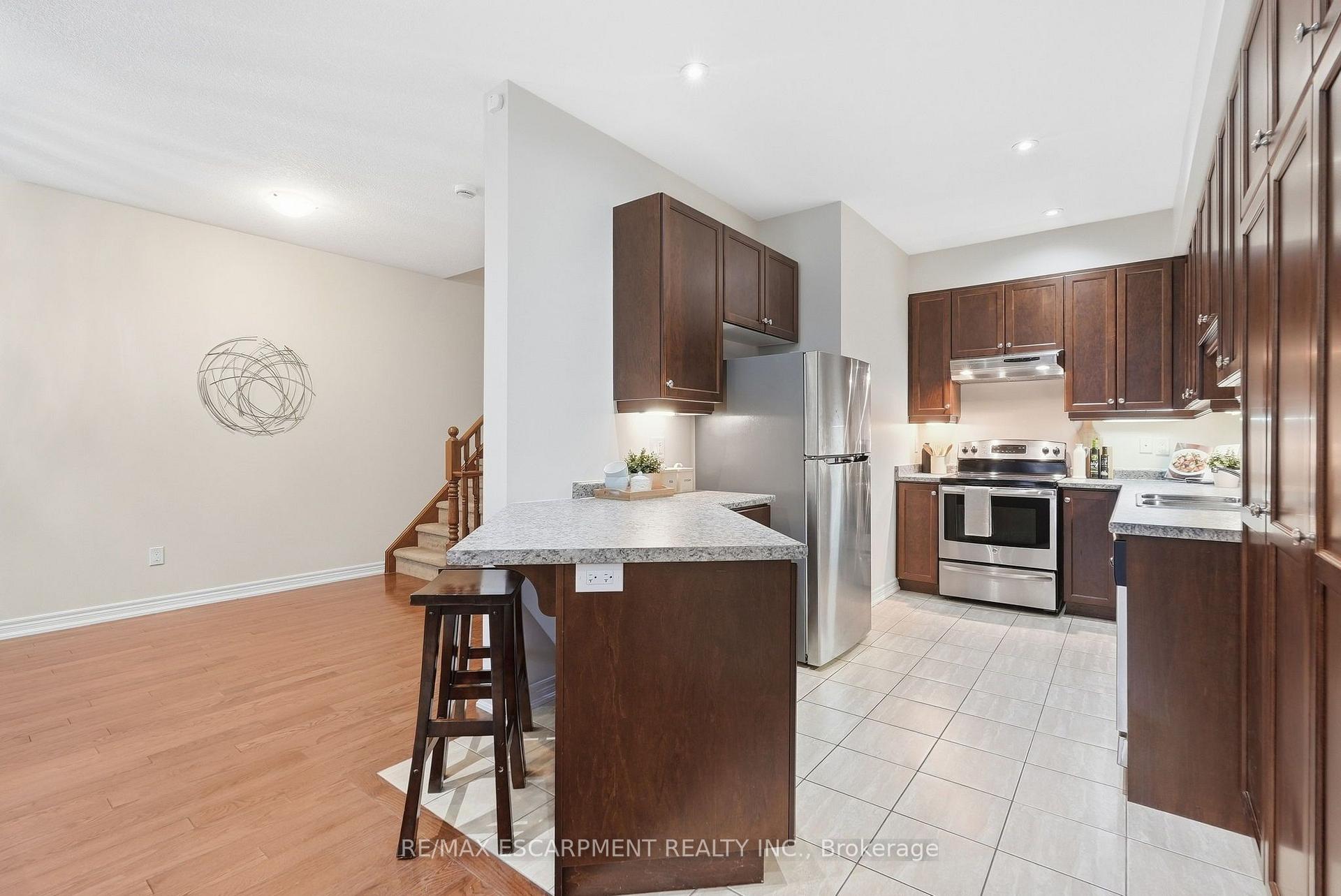 Photo 19 of Unit 49, 181 Plains Road W, Burlington, Bayview — HOMEH