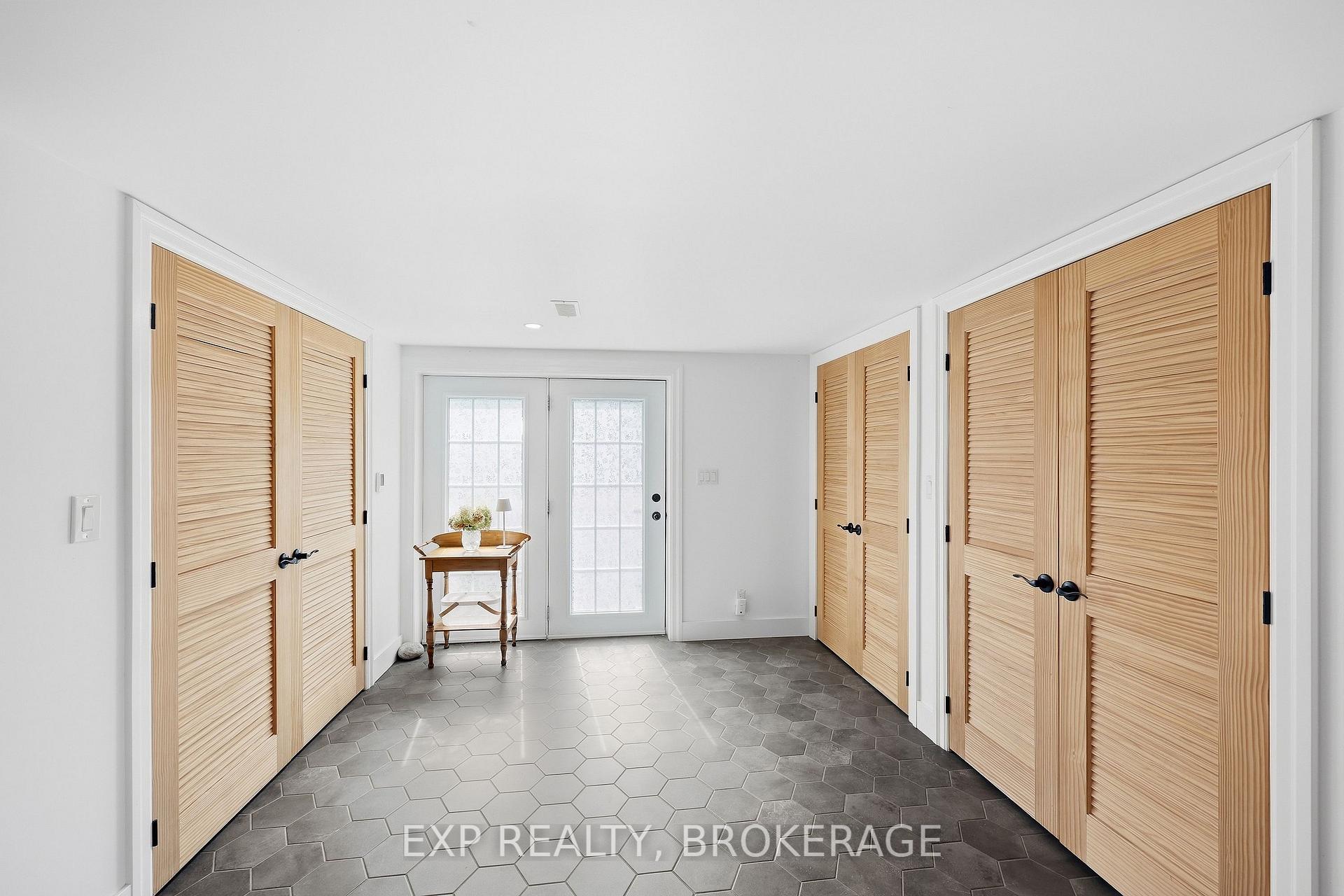 Photo 23 of 2114 Hambly Lane, Frontenac, Frontenac South — HOMEH