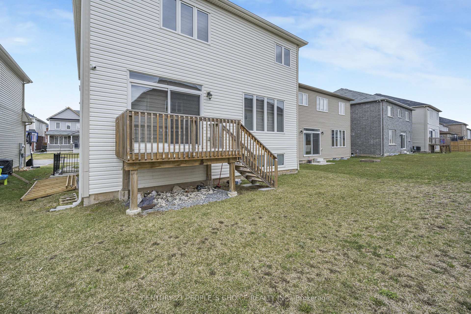 Photo 14 of Unit Basement, 3 Sara Drive, Thorold, Hurricane/Merrittville — HOMEH