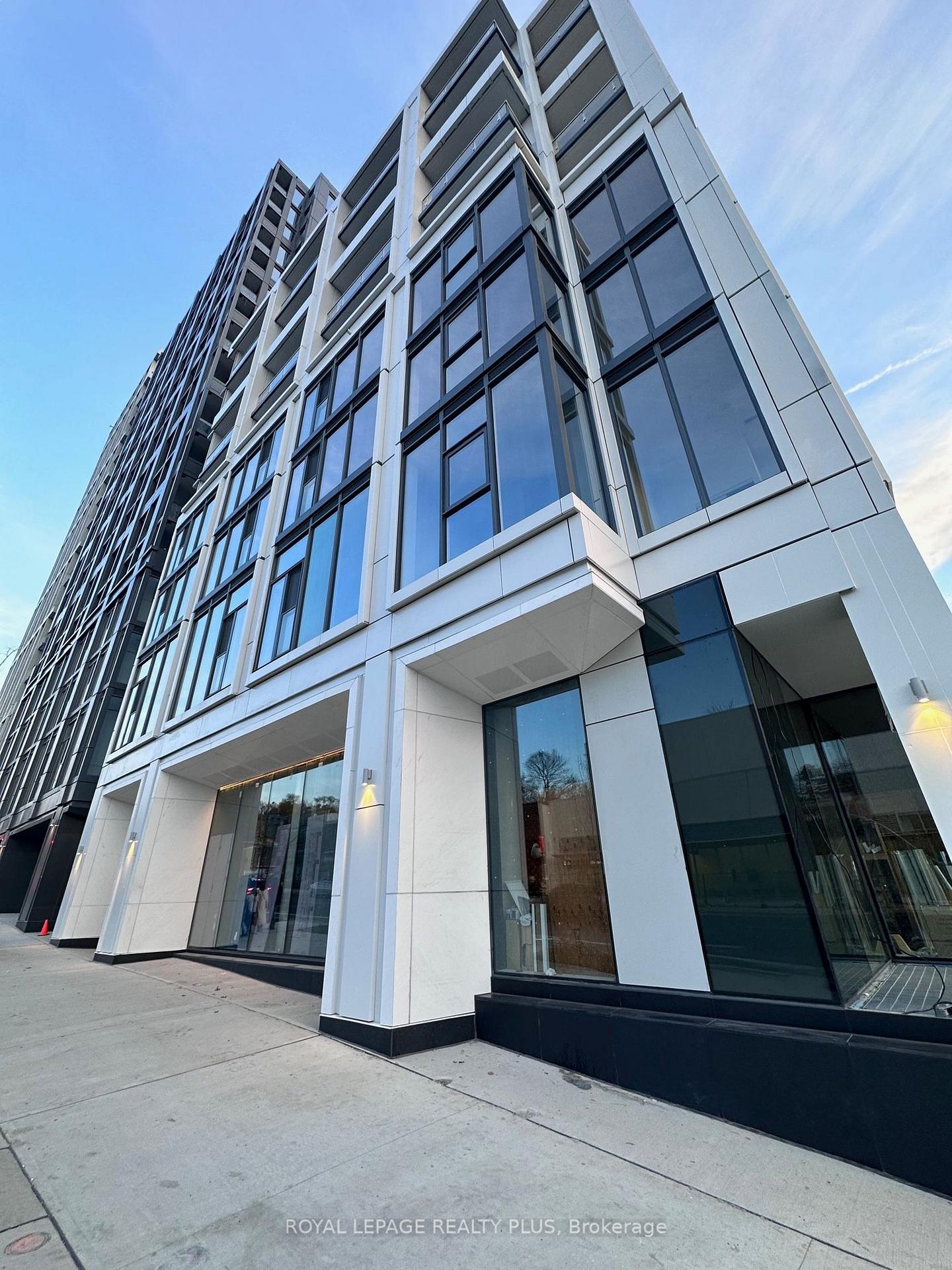 Photo 1 of Unit 608, 2020 Bathurst Street, Toronto, Humewood-Cedarvale — HOMEH
